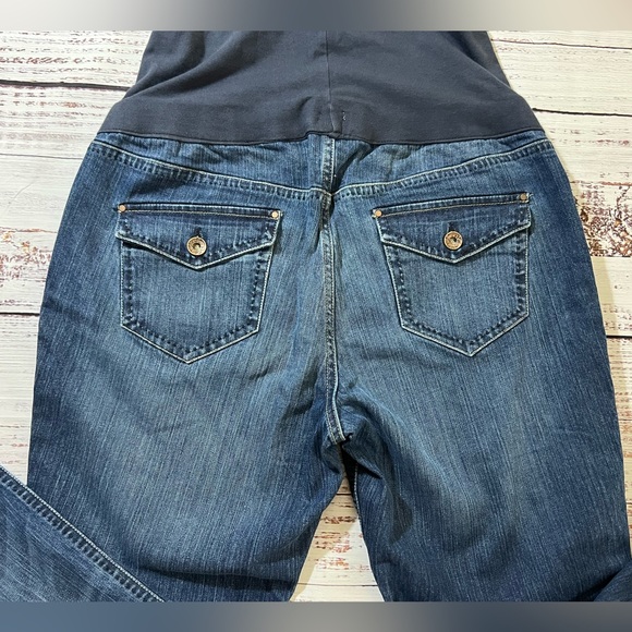 Womens Old Navy stretch maternity jeans size medium - Picture 4 of 5